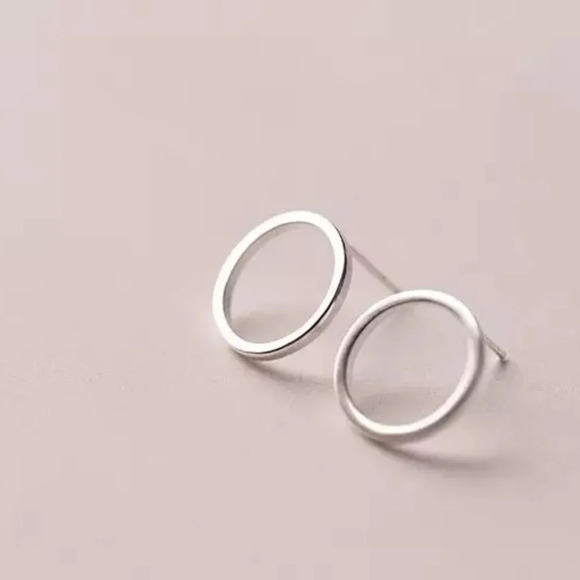 NEW S925 Geometric Minimalist Circle Stud Earrings‎ - Picture 14 of 16